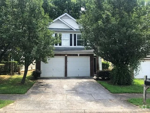 Building Photo - 5920 Seabright Ln