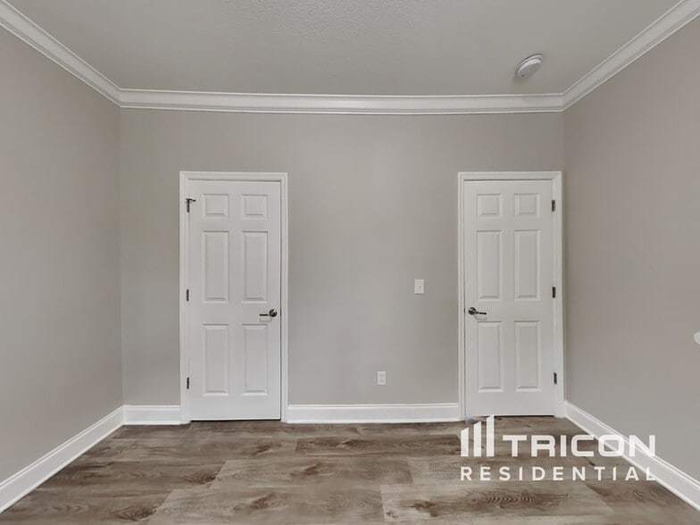 Building Photo - 2708 N Screech Owl Ave
