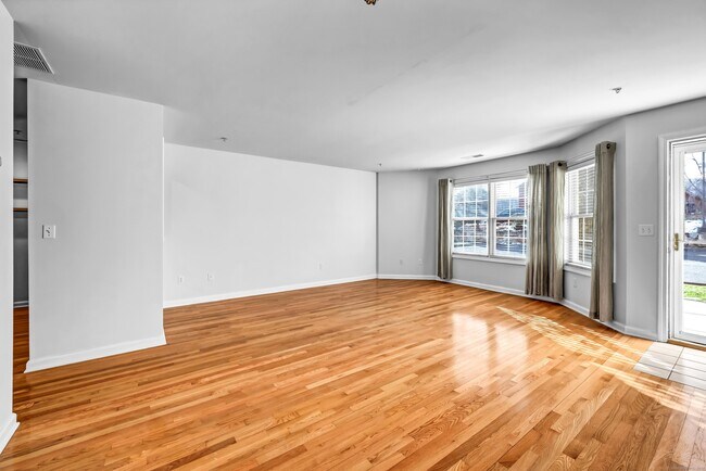 Building Photo - 793 Federal Rd