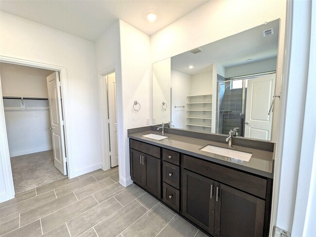 Building Photo - 1405 Zapateado Wy