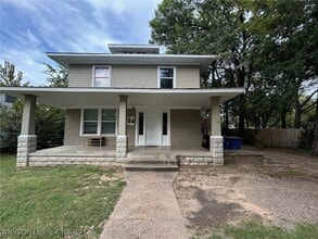 Building Photo - 1301 N 38th St