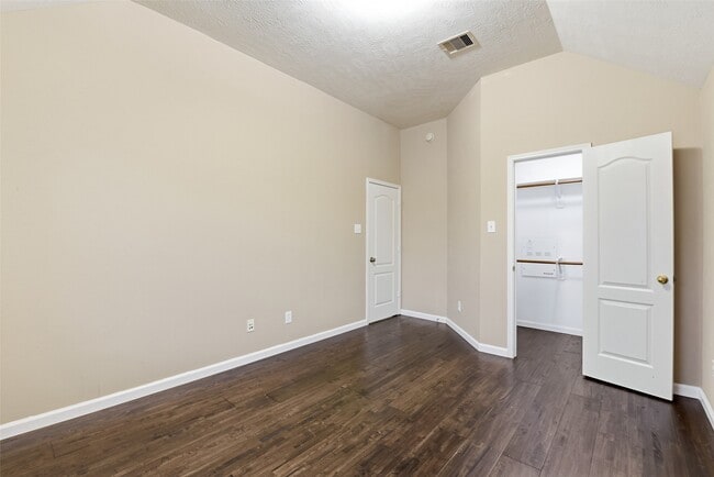 Building Photo - 24938 Crystal Stone Ln