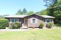 Building Photo - New On The Market with Fresh Updates!! Better Hurry!!