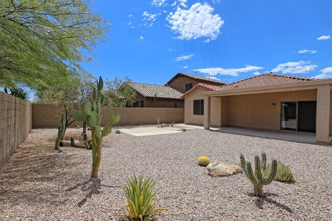 Building Photo - Lovely Anthem home on quiet cul-de-sac  no...