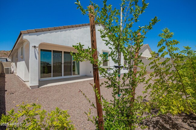 Building Photo - 6777 W Molly Ln