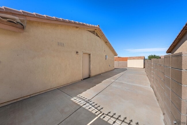 Building Photo - 11756 E Omega Ln