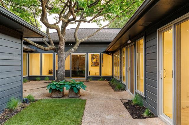 Building Photo - 9415 Hill View Dr