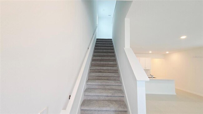 Building Photo - 724 Squire Ave