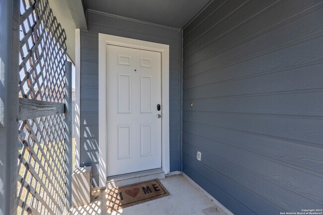 Building Photo - 2319 Salmon Creek