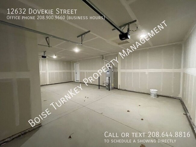 Building Photo - 12632 Dovekie St