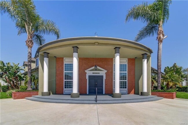 Building Photo - 2336 Minuteman Way
