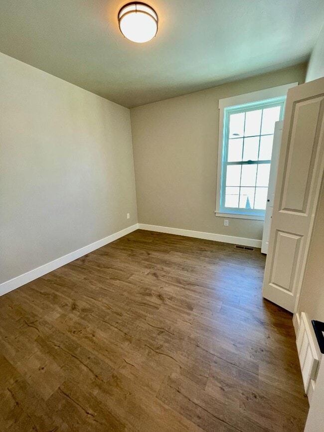 Building Photo - 6129 Elysian Rd