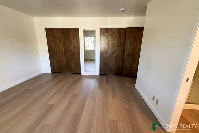 Building Photo - Updated 3 Bedroom, 2 Bathroom in Laurelwood Neighborhood San Mateo