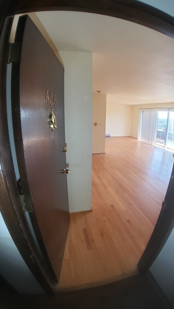 Building Photo - 336 Lathrop Ave