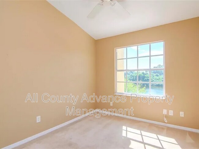 Building Photo - 1532 Chateaux De Ville Ct