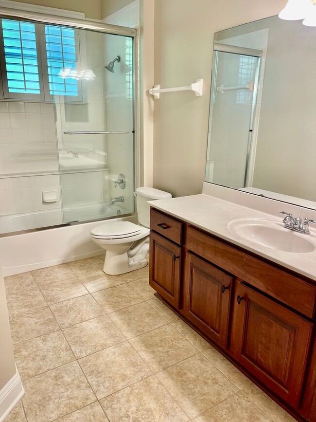 Building Photo - 614 Santa Maria Dr