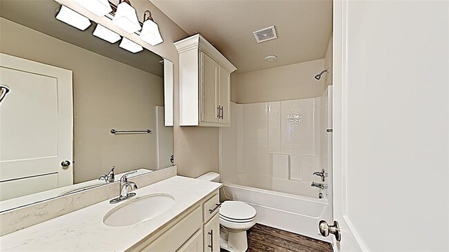 Building Photo - 5015 Avion Ct