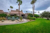Building Photo - 507 Desert W Dr