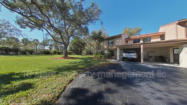 Building Photo - 6287 Sun Blvd