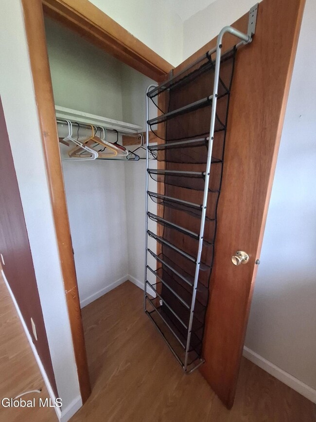 Building Photo - 1031 Saratoga Rd