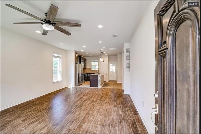 Building Photo - 14215 McCoy Lp