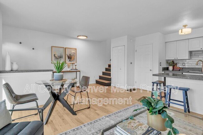 Building Photo - 2808 Eaton St