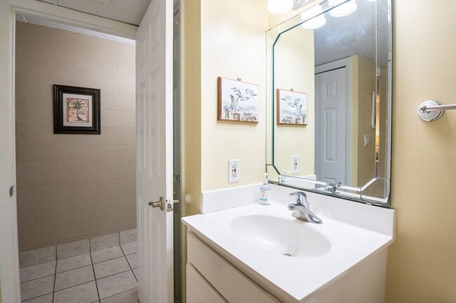 Building Photo - TIME TO SECURE A PROPERTY FOR THE FALL OF '26-SPRING OF '27