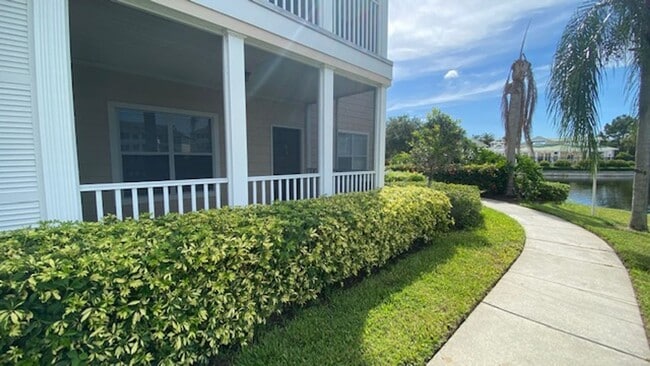 Building Photo - Beautiful Condo Fully Remodeled!! A Must See To Appreciate!!