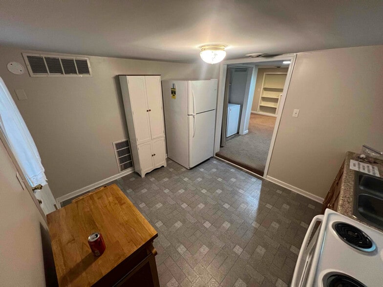 Building Photo - 20545 Adkins Rd