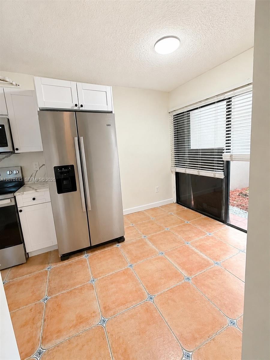 Building Photo - 3522 Torremolinos Ave