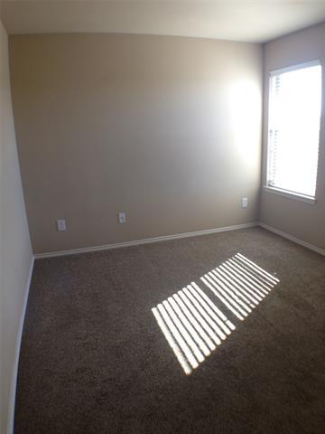 Building Photo - 2304 Wood River Pkwy