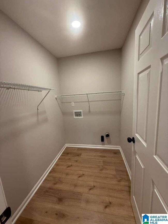 Building Photo - 1314 Moss Rose Ln