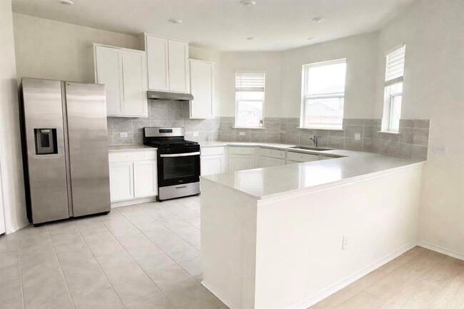 Building Photo - 4937 Morese Palace Trl