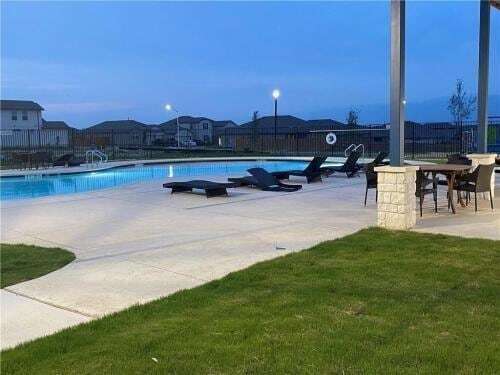 Building Photo - 229 Sonterra Dr