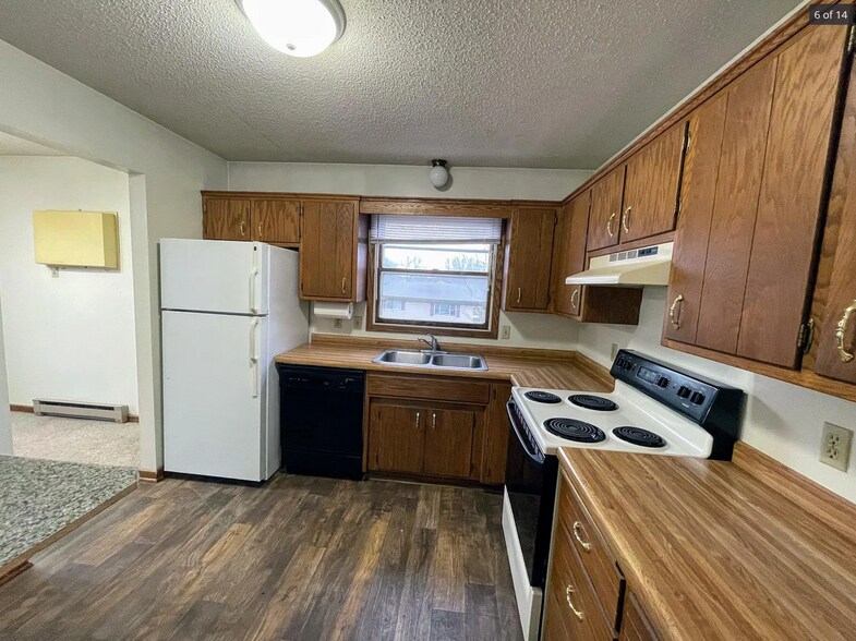 Building Photo - 1602 45th St NW