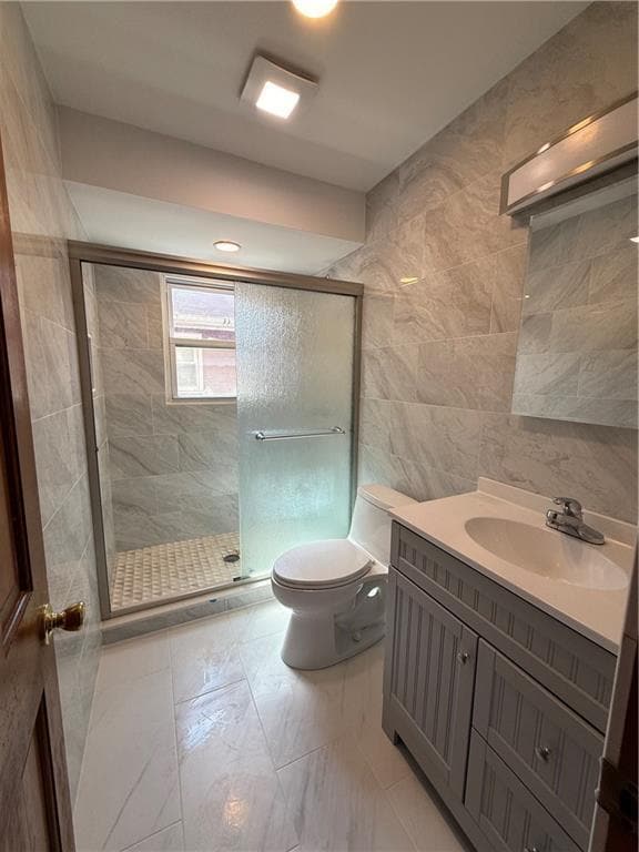 Building Photo - 207 Dongan Hills Ave