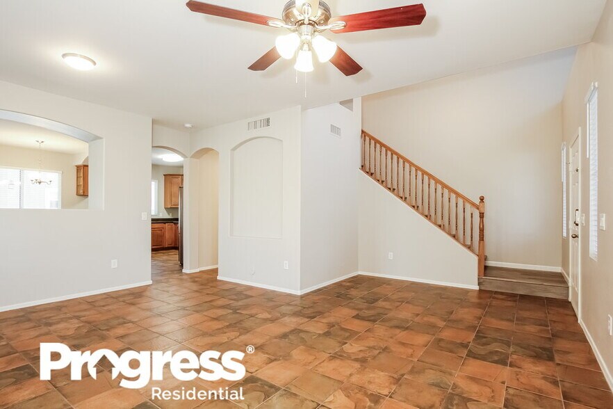 Building Photo - 34929 N 30th Dr