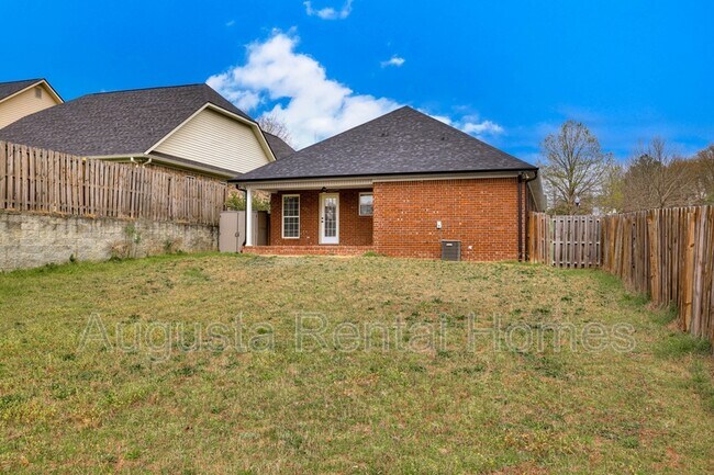 Building Photo - 1054 Grove Landing Ln