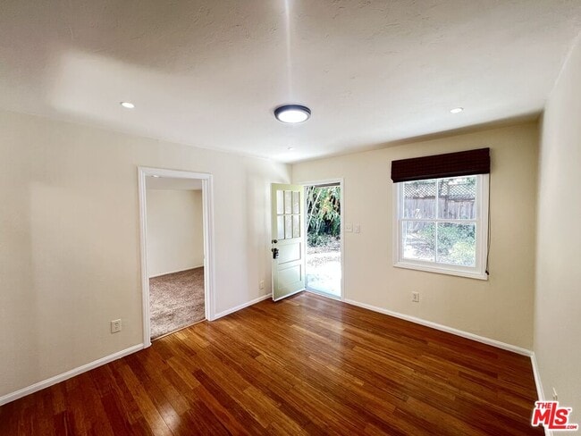 Building Photo - 2019 Cypress Ave.