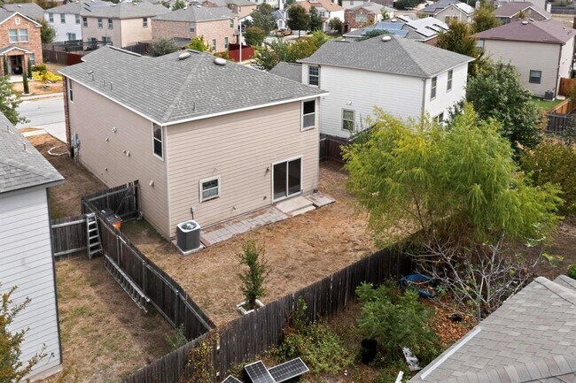 Building Photo - 6609 Garden Rose Path