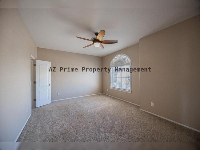 Building Photo - 1767 W Redfield Rd