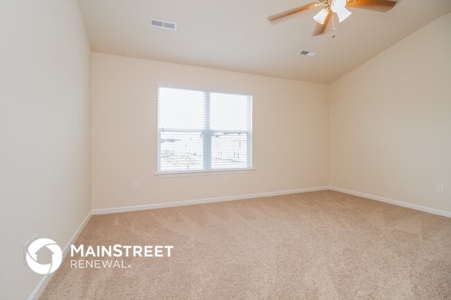 Building Photo - 3309 Marichal Dr