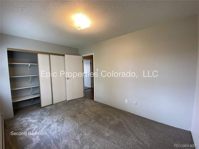 Building Photo - 3124 S Wheeling Way