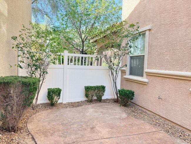 Building Photo - LUXURY RENTAL HOME LOCATED IN BEAUTIFUL INSPIRADA