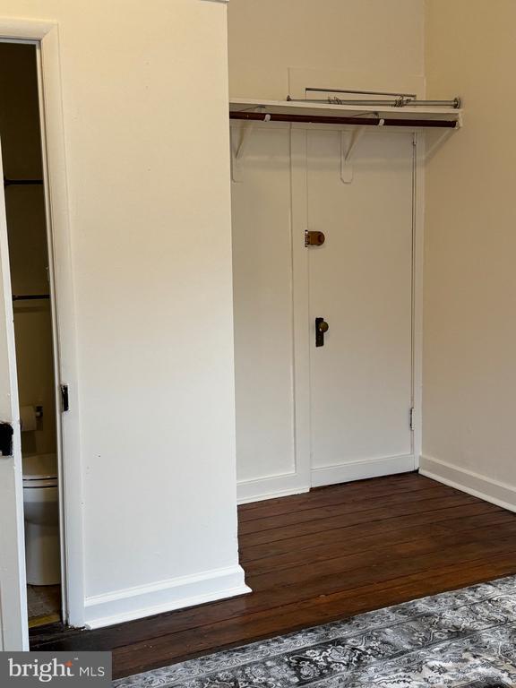 Building Photo - 15 W Union St