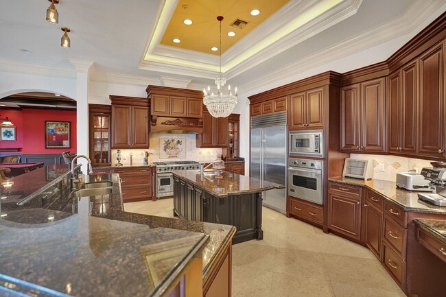 Building Photo - 18669 SE Palm Island Ln