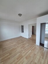 Building Photo - 3561 Ropes Ave