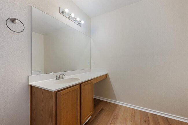 Building Photo - 2022 Killians Way