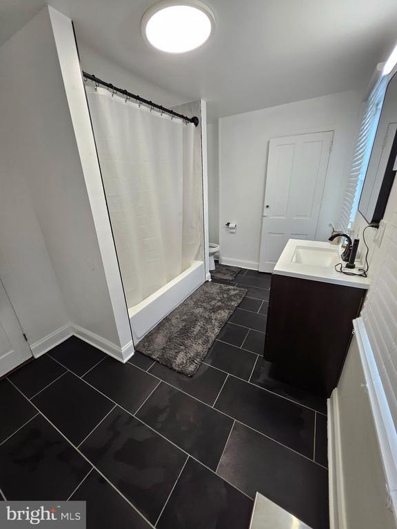 Building Photo - 209 Mill St