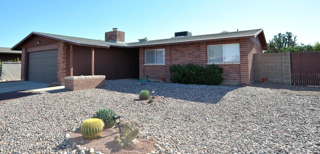 Building Photo - 3777 W Horizon Hills Dr